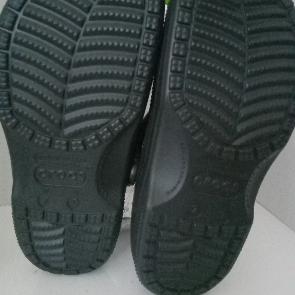 Crocs‎ Baya Lined Clogs Adult BLACK Men's Size 7 Women's Size 9 Comfort NEW